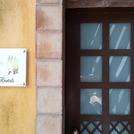 Guest house Sant'agata Al Borgo 4*